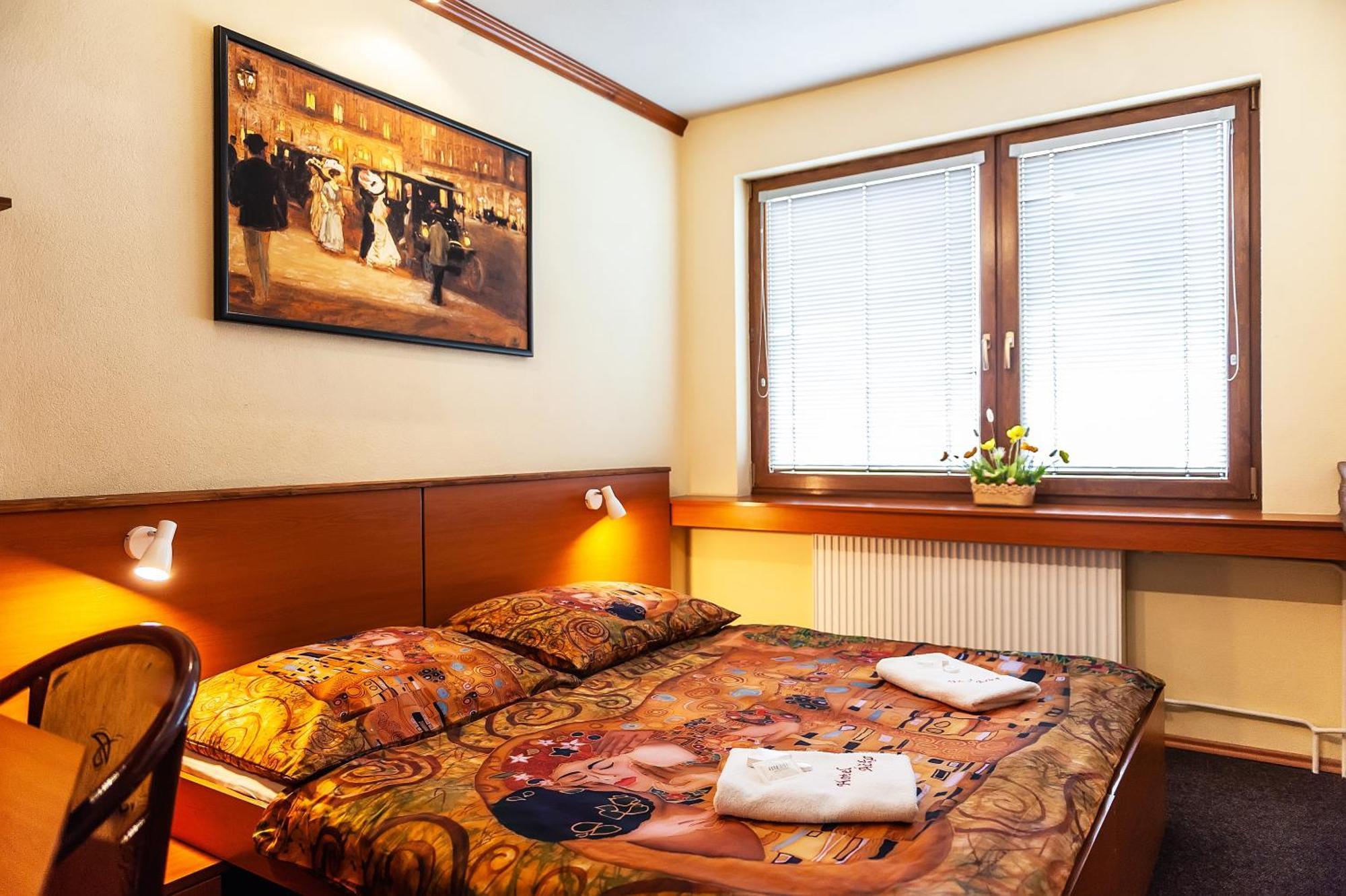 Hotel Acko Ружомберок Экстерьер фото